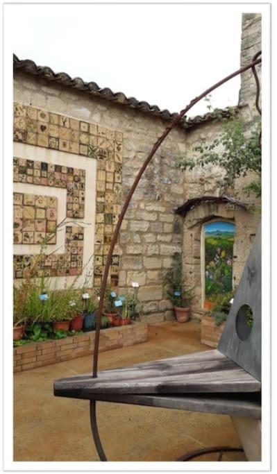 Charming Small House Close To Uzes Foissac  Exteriér fotografie